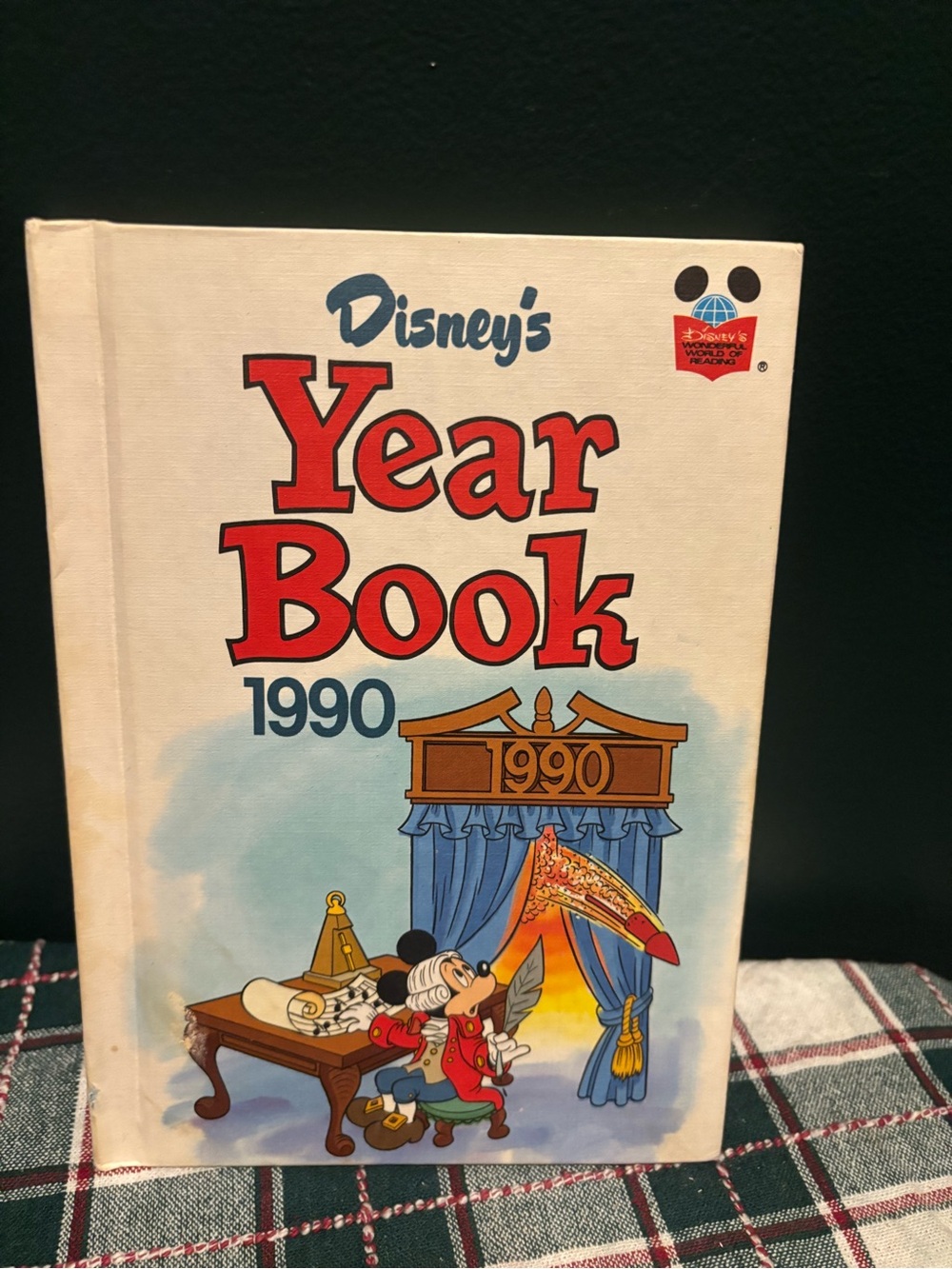 Vintage Disney's Year Book 1990